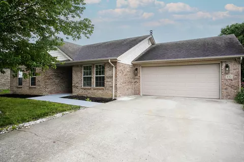 Exterior - 132 Commerce Dr, Berea, KY 40403 photo 3 of 9