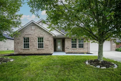 132 Commerce Dr, Berea, KY 40403