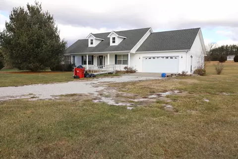 418 E Barker Ln, Berea, KY 40403