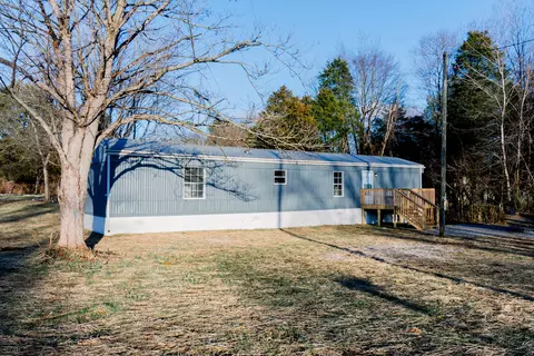 33 Tanglewood Dr, Burnside, KY 42519
