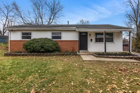 1224 Octavian Cir, Lexington, KY 40517