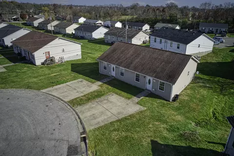 322 324 Clearwater Way, Mount Sterling, KY 40353