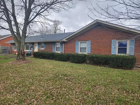 99 Lyndelle Dr, Nicholasville, KY 40356