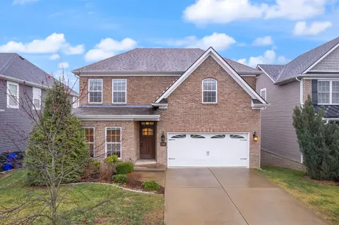 1088 Kavenaugh Ln, Lexington, KY 40509