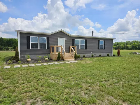 38 Wolf Bnd, East Bernstadt, KY 40729
