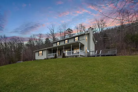 2797 Little Hardwicks Creek Rd, Clay City, KY 40312