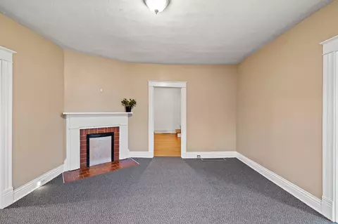 231 E Grundy Ave, Springfield, KY 40069 photo 3