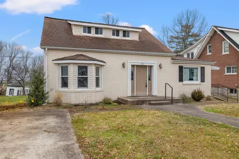 231 E Grundy Ave, Springfield, KY 40069
