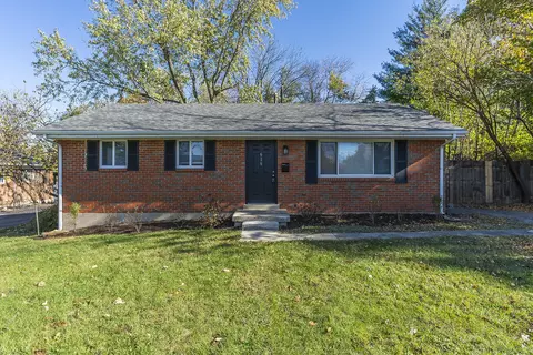 616 Folkstone Dr, Lexington, KY 40517