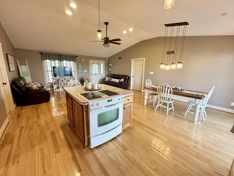 741 Stringtown Rd, Science Hill, KY 42553 photo 18