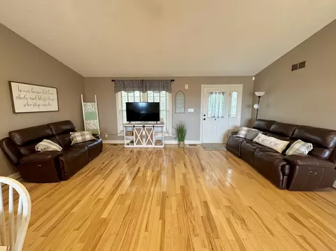 741 Stringtown Rd, Science Hill, KY 42553 photo 17