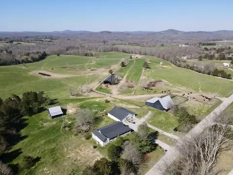 741 Stringtown Rd, Science Hill, KY 42553 photo 8