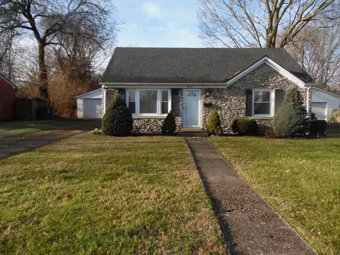 514 Freeman Dr, Lexington, KY 40505