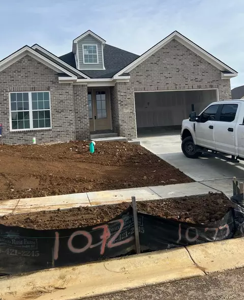 1072 Squirrels-nest, Lexington, KY 40509