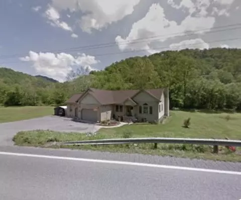 6289 Ky Rt122, Drift, KY 41619