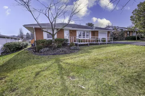 616 Shawnee Rd, Danville, KY 40422