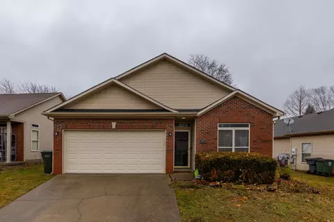 777 Rambling Creek Dr, Lexington, KY 40509