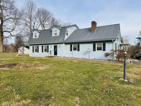 132 Edgewood Dr, Stanford, KY 40484