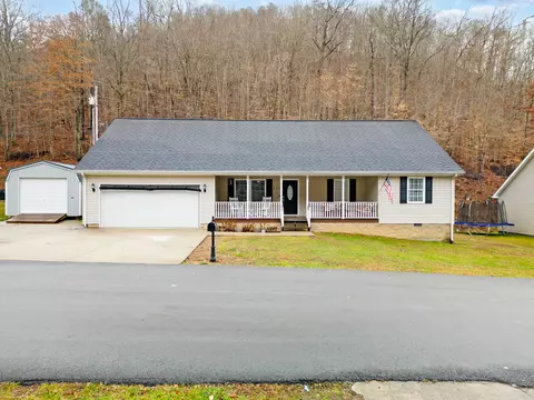 126 Stoney Brook Dr, Van Lear, KY 41265 photo 3