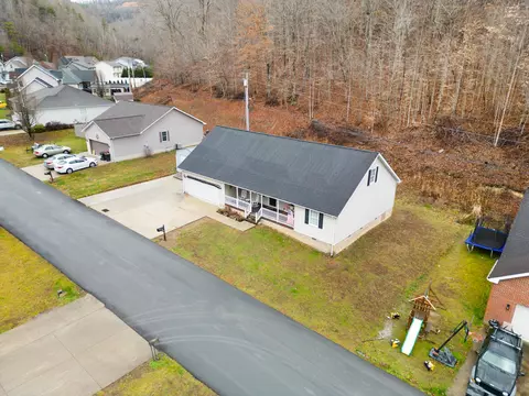126 Stoney Brook Dr, Van Lear, KY 41265 photo 42