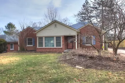210 Glendover Rd, Lexington, KY 40503