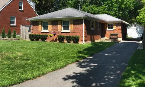 130 Westgate Dr, Lexington, KY 40504