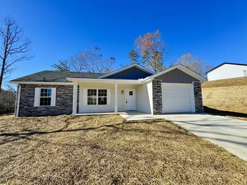 324 Hollywood Dr, Corbin, KY 40701