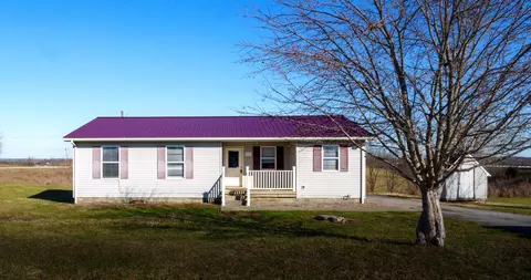 48 Country Ln, Sharpsburg, KY 40374