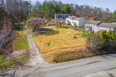 1640 Hampton Rd, London, KY 40741