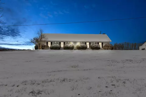 3789 Hinkston Pike, Mount Sterling, KY 40353
