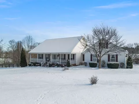 345 Rose Ln, Harrodsburg, KY 40330