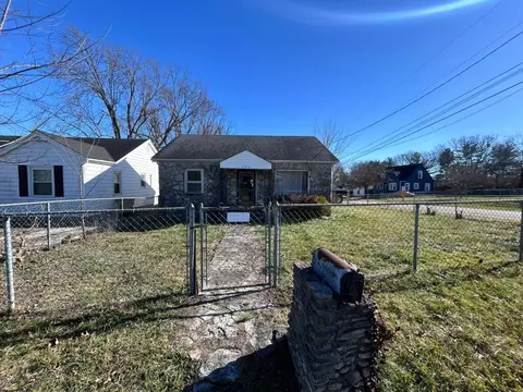 206 Hanover Ave, Richmond, KY 40475
