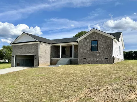 352 Lone Oak Dr, Somerset, KY 42503