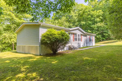 67 Orphia Lewis Rd, Hinkle, KY 40953 photo 5