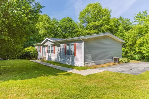 67 Orphia Lewis Rd, Hinkle, KY 40953