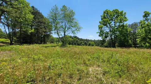 3301 Hazel Patch Rd, East Bernstadt, KY 40729