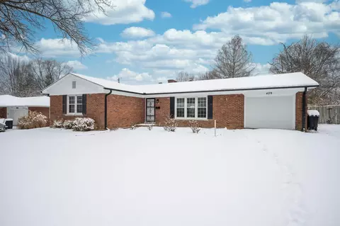 429 Powhatan Trl, Frankfort, KY 40601