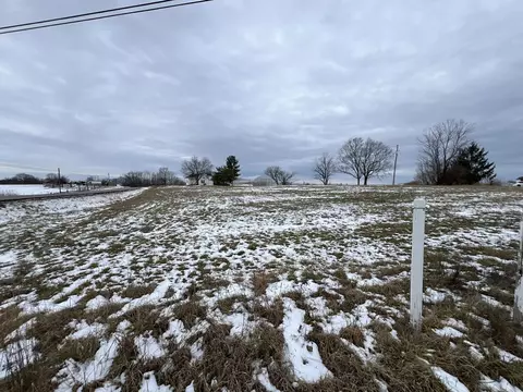 11 Nina Ridge Rd, Lancaster, KY 40444