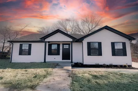 111 Wilcher Ave, Somerset, KY 42501