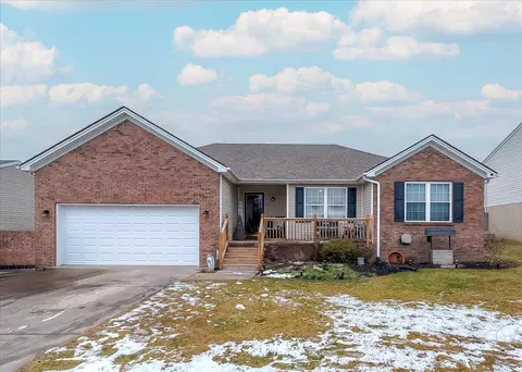 301 E Ridge Dr, Nicholasville, KY 40356