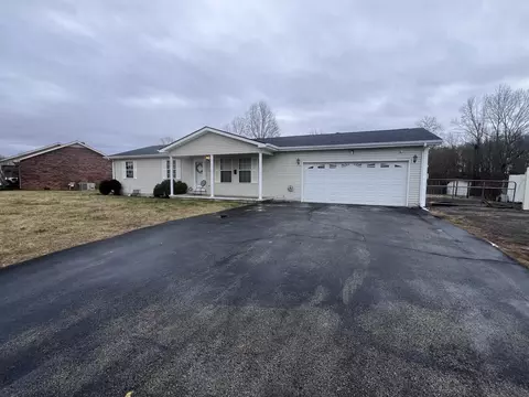 153 Blossom Ridge Dr, Corbin, KY 40701