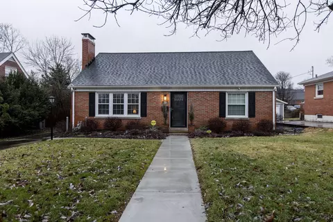 321 Larch Ln, Lexington, KY 40511