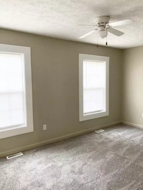 101 Douglas St, Berea, KY 40403 photo 8