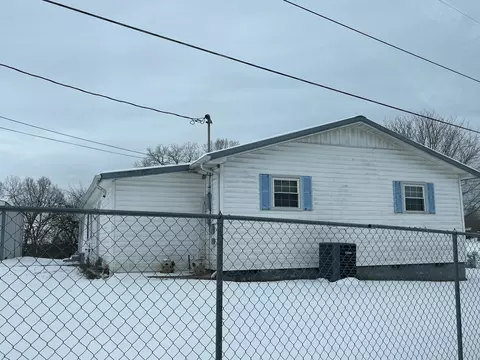 Exterior - 33 Baker Rd, Keavy, KY 40737 photo 7 of 15