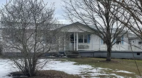 Exterior - 33 Baker Rd, Keavy, KY 40737 photo 3 of 15