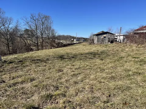 Exterior - 33 Baker Rd, Keavy, KY 40737 photo 13 of 15