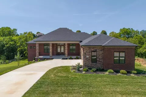 1007 Warriors Trce, Richmond, KY 40475