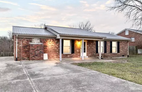 1036 Mccormick Ln, Lawrenceburg, KY 40342