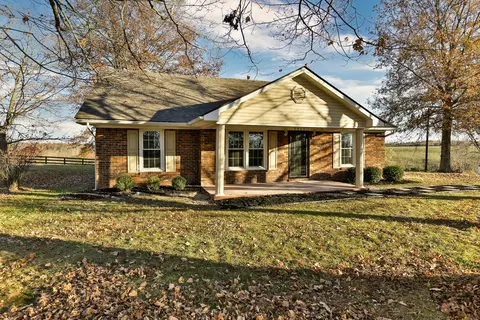 9837 Mt Eden Rd, Waddy, KY 40076