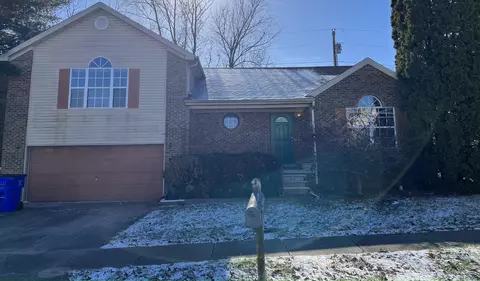 2412 English Station Dr, Lexington, KY 40514